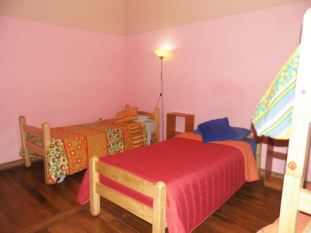 Hostal Tricontinental 瓦尔帕莱索 客房 照片