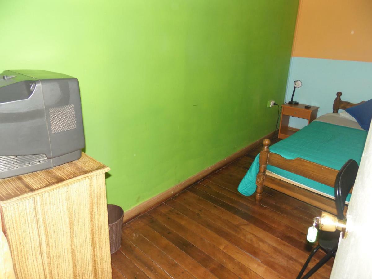 Hostal Tricontinental 瓦尔帕莱索 外观 照片