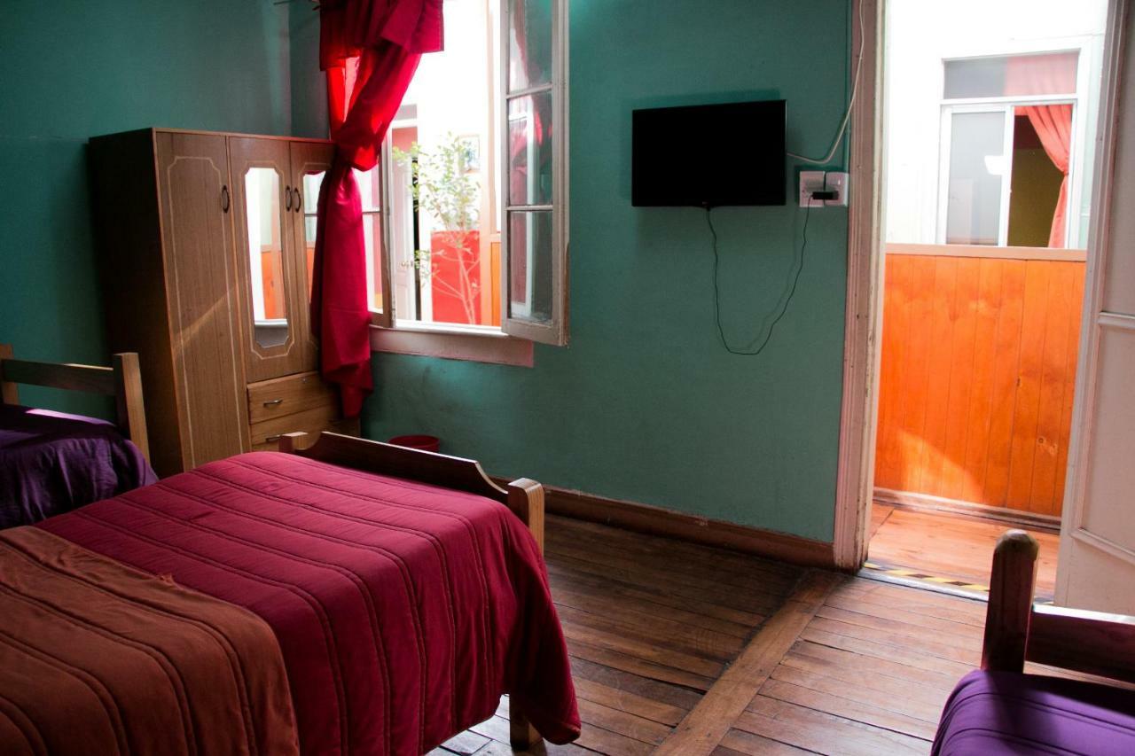 Hostal Tricontinental 瓦尔帕莱索 外观 照片